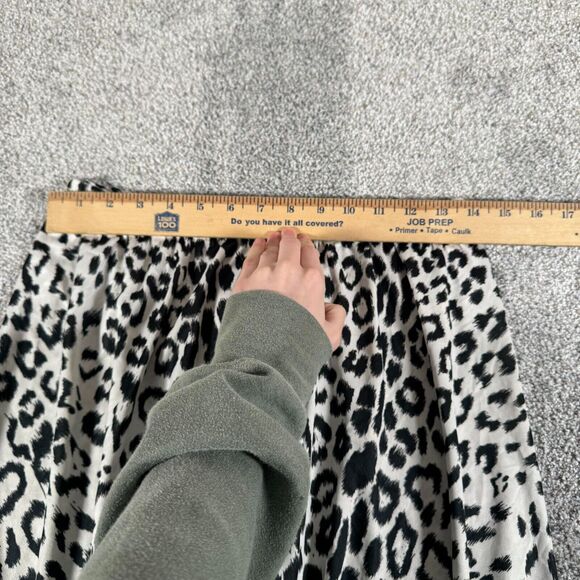 Vintage Skirt Size 16 Petite Skater Mid Flowy Leopard Print 90s Retro Style Y2K - Picture 3 of 5